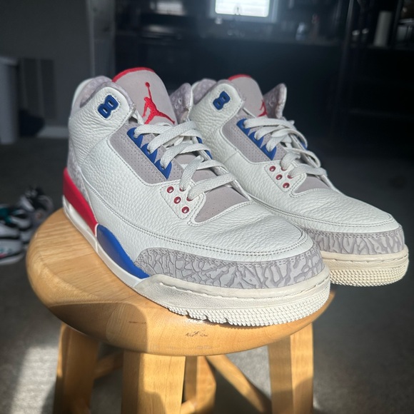 Retro Jordans - Picture 10 of 16